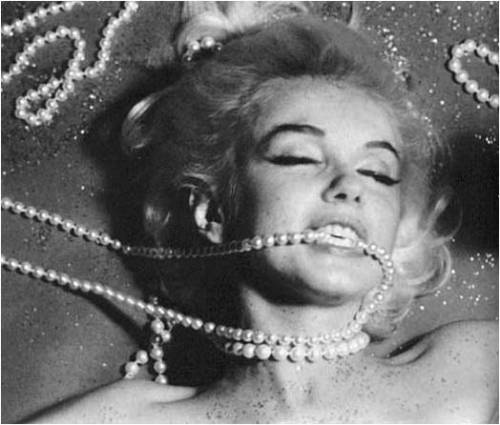 ...   ԑ̮̑♦̮̑ɜܓ - Página 11 Marilyn-perlas
